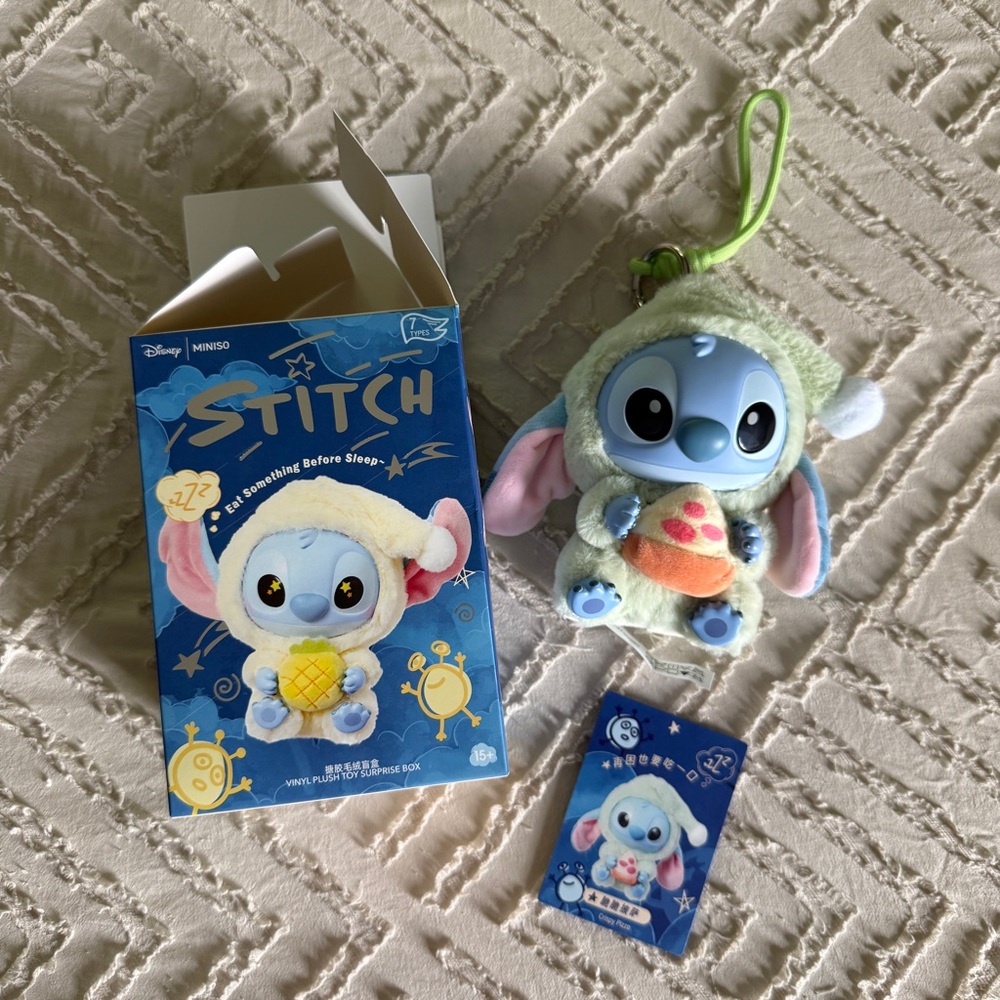 Disney|Miniso Stitch Eating before Sleep Plush Charm/Toy, Opened